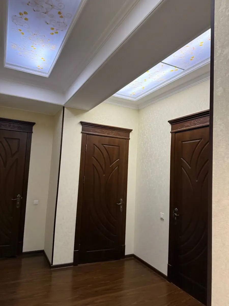 4-комнатная квартира − 108 м², 4/5 этаж