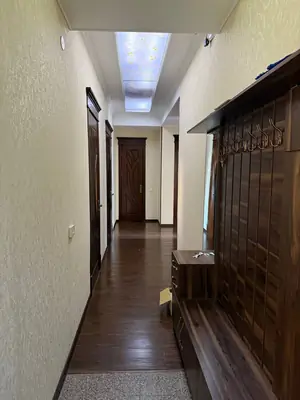 4-комнатная квартира − 108 м², 4/5 этаж