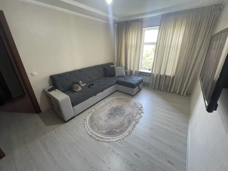 1-комнатная квартира − 28 м², 2/4 этаж