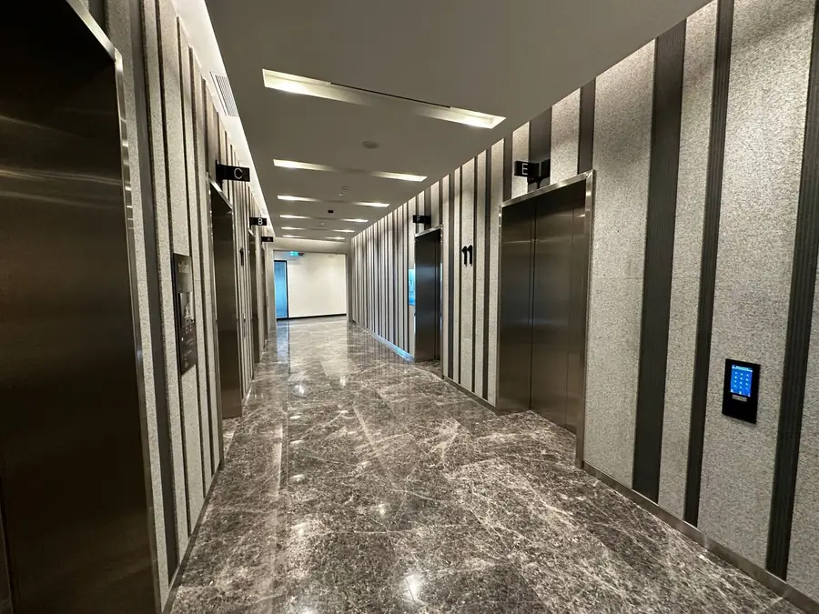 Ijaraga ofis − 117 m²