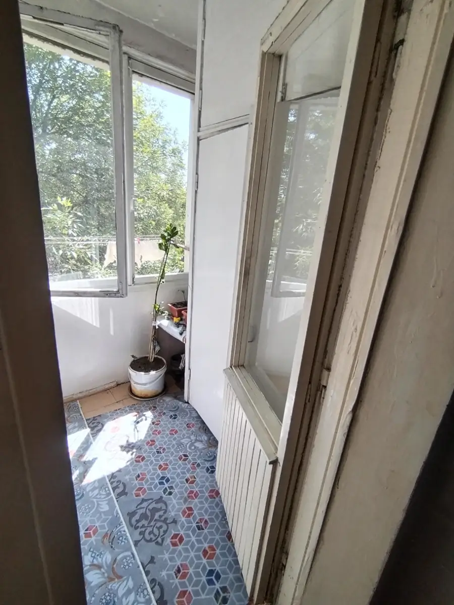 2 xonali kvartira sotiladi − 56.6 m²