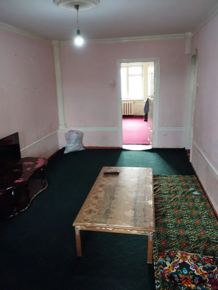 Продается 2-комнатная квартира − 53 м²