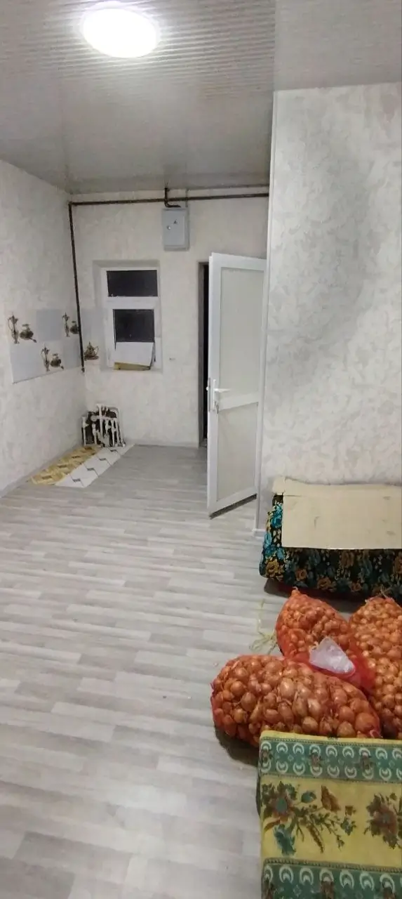 1-этажный дом − 17 м², 0.2 сот.