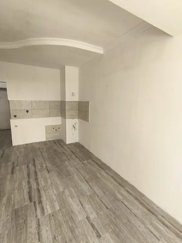 1 xonali kvartira − 28.2 m², 3/10 qavat