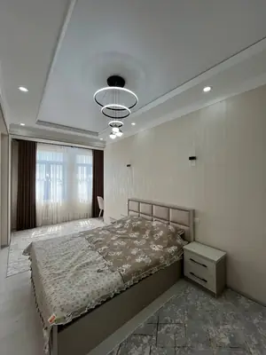 3-комнатная квартира − 90 м², 5/12 этаж