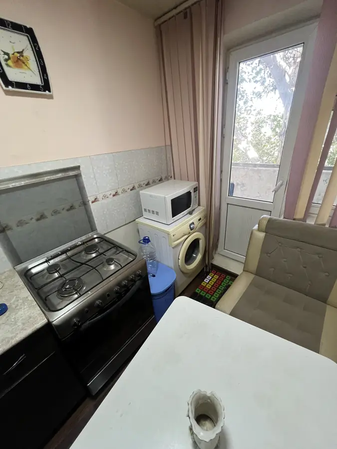 1-комнатная квартира − 24 м², 4/4 этаж