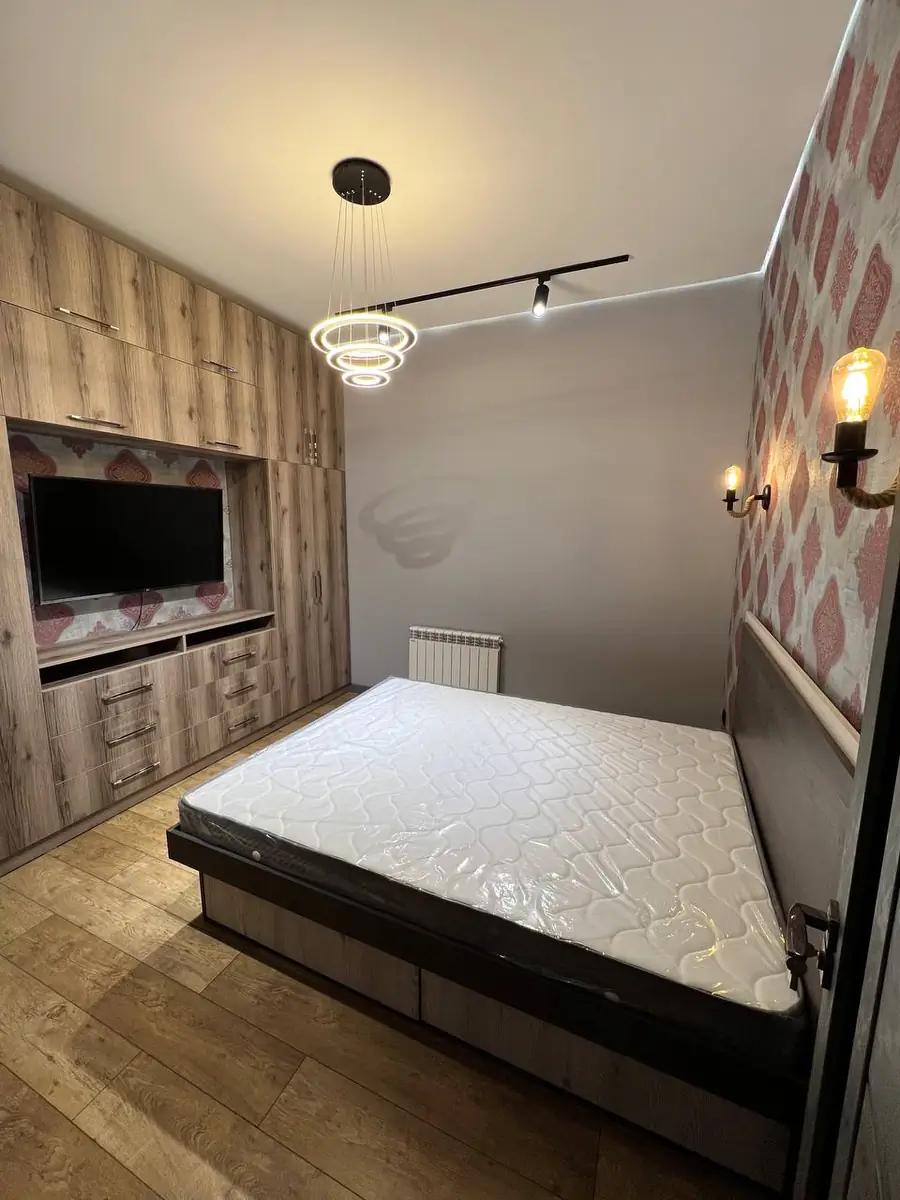 Сдается 2-комнатная квартира − 46 м²