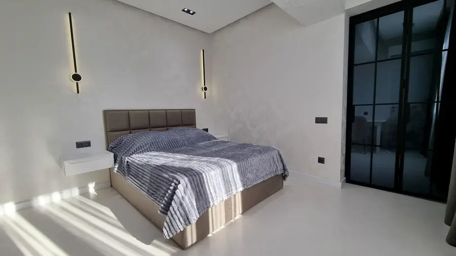 Сдается 2-комнатная квартира − 50 м²