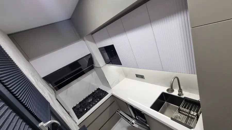 Сдается 2-комнатная квартира − 50 м²