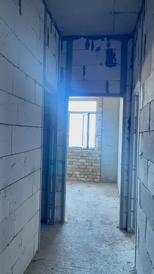 Продается 2-комнатная квартира − 50.4 м²