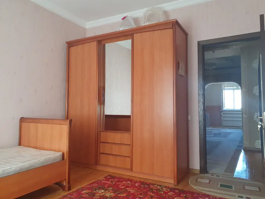 Ijaraga 3 xonali kvartira − 80 m²