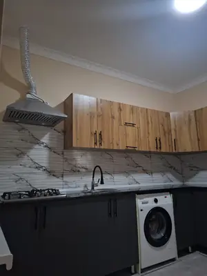 3-комнатная квартира − 8 м², 1/1 этаж