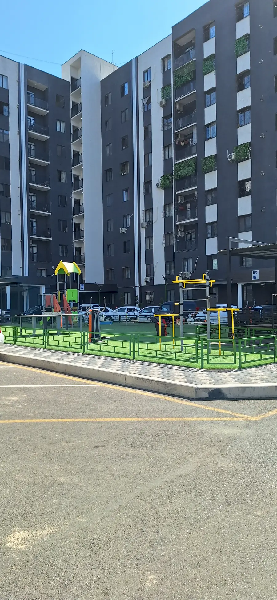 2-комнатная квартира − 55 м², 4/9 этаж