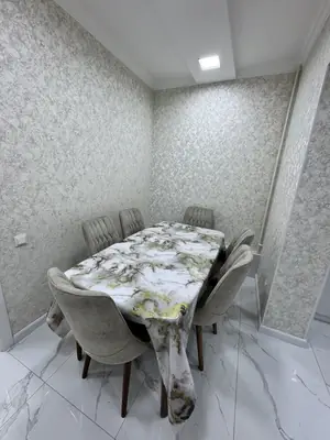2-комнатная квартира − 70 м², 3/5 этаж