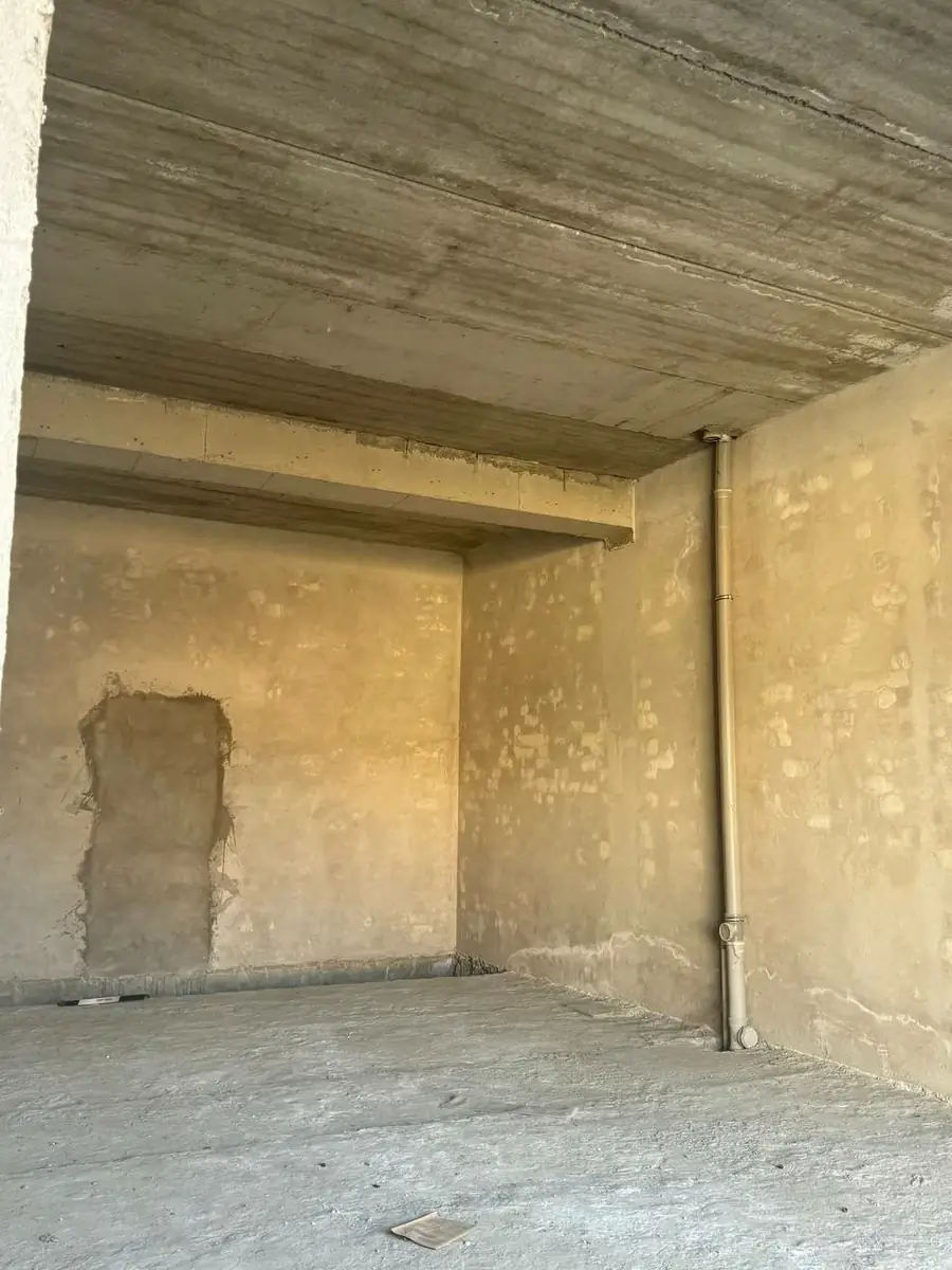 Savdo-sotiq maydoni − 150 m², 1/6 qavat