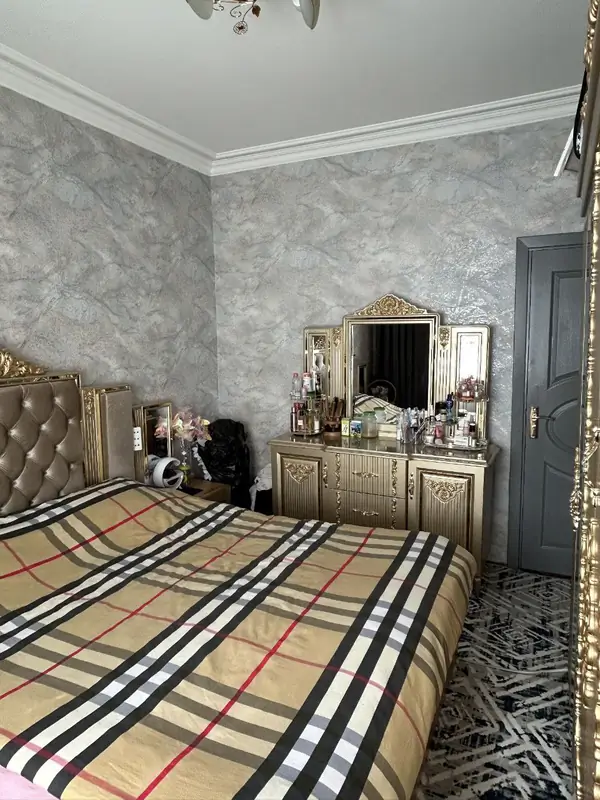 4-комнатная квартира − 97 м², 4/5 этаж