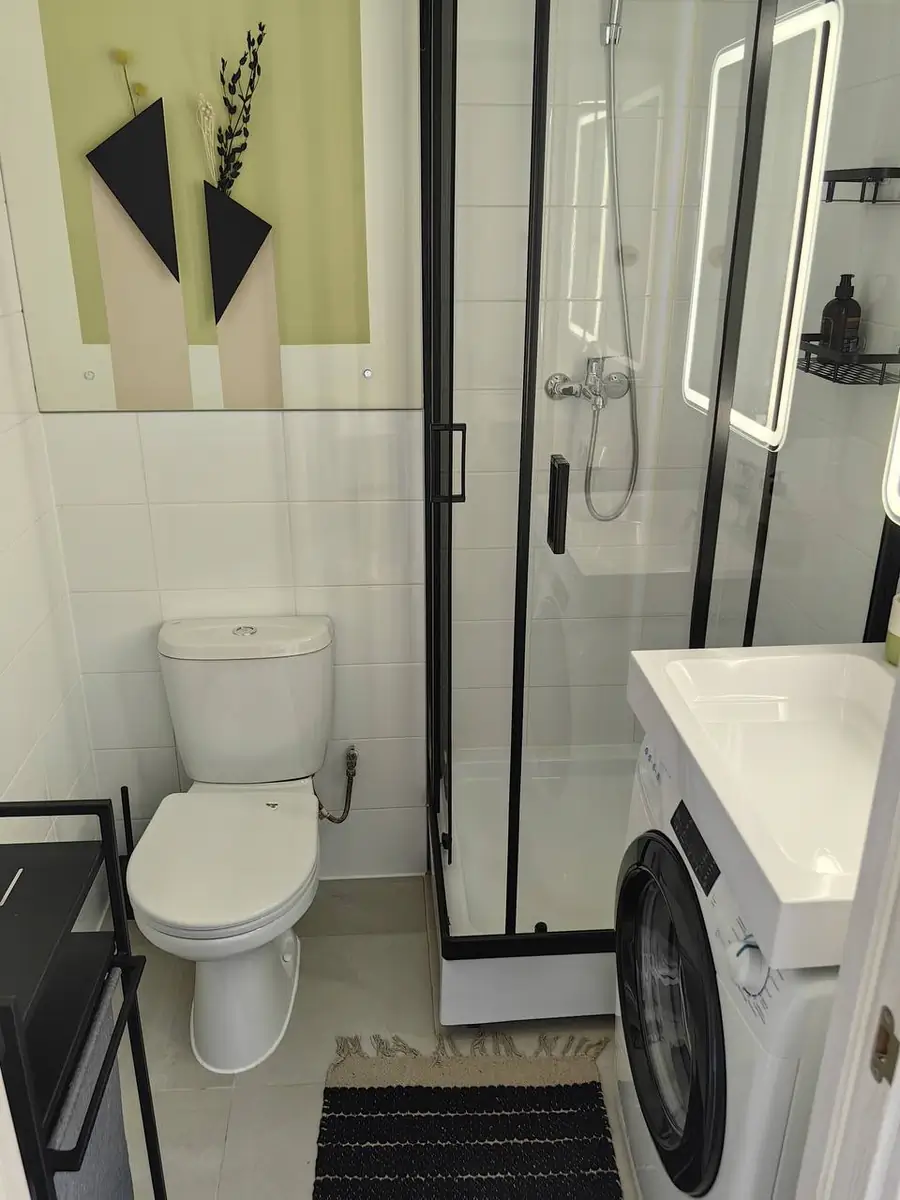 1-комнатная квартира − 60 м², 8/16 этаж