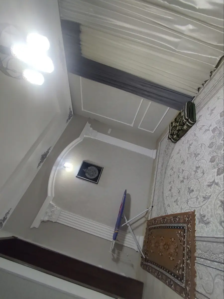 1 qavatli uy − 200 m², 6 sot. 