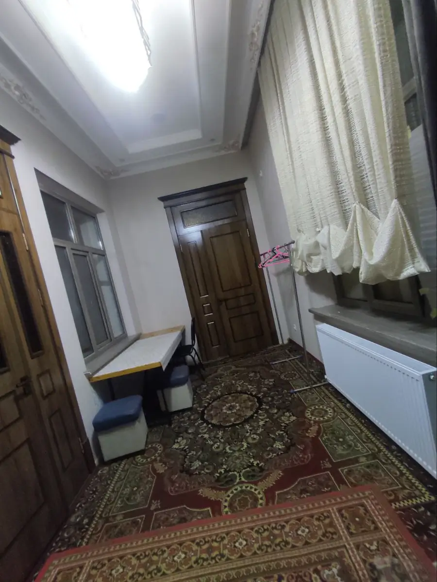 1 qavatli uy − 200 m², 6 sot. 