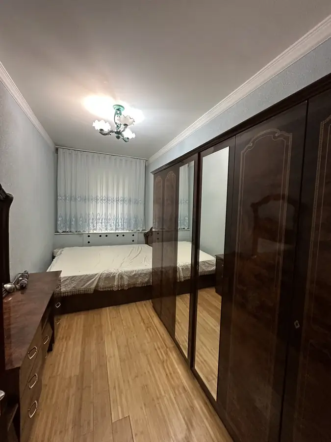 4-комнатная квартира − 100 м², 1/7 этаж