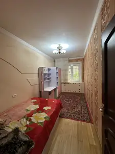 4-комнатная квартира − 100 м², 1/7 этаж