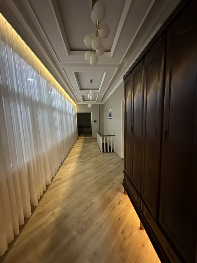 Ijaraga 1 qavatli uy − 600 m²