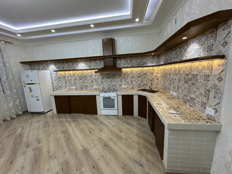 Ijaraga 1 qavatli uy − 600 m²