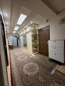 3-комнатная квартира − 78 м², 3/4 этаж