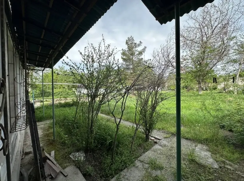 Продается 2-комнатная квартира − 63 м²