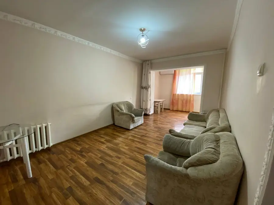 2-комнатная квартира − 62 м², 1/4 этаж
