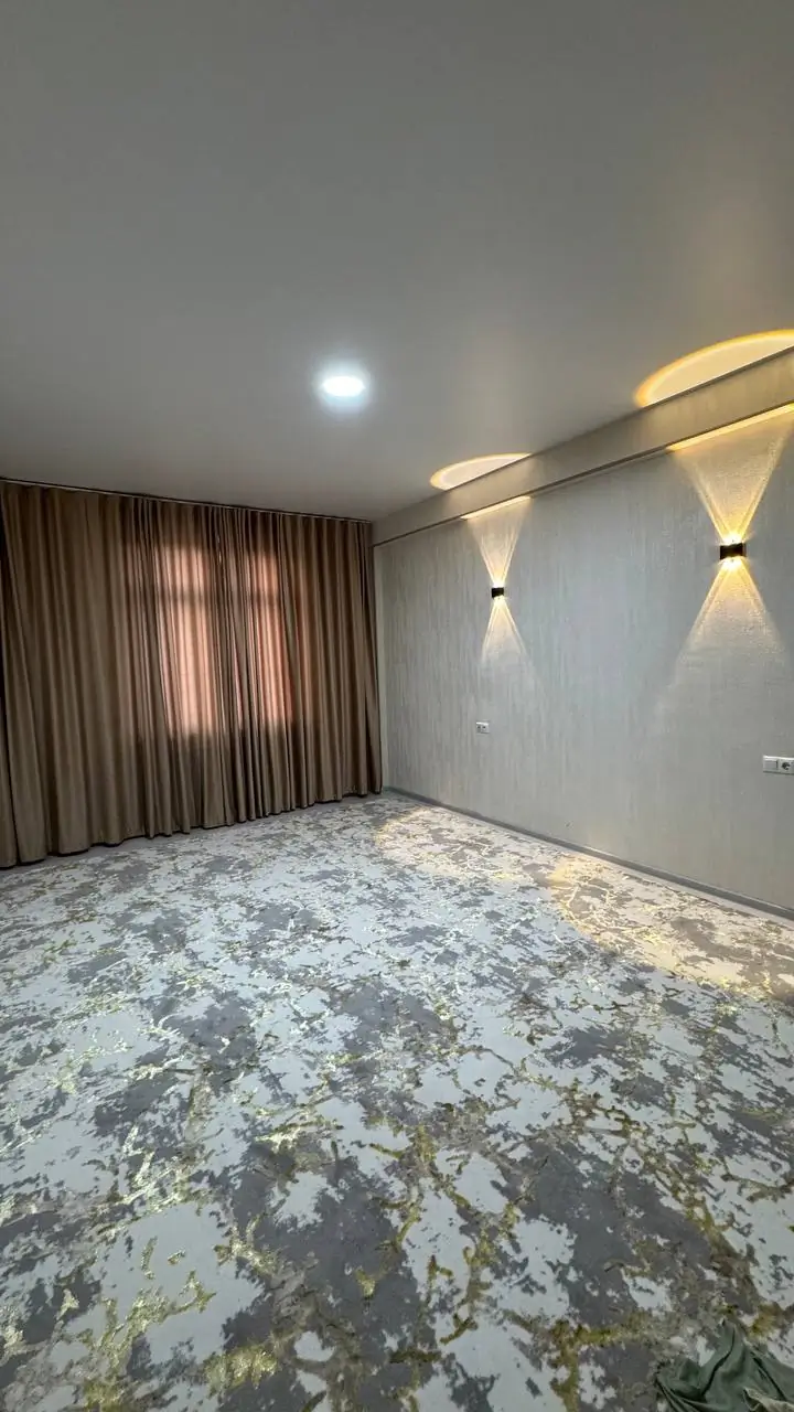 3-комнатная квартира − 90 м², 3/13 этаж