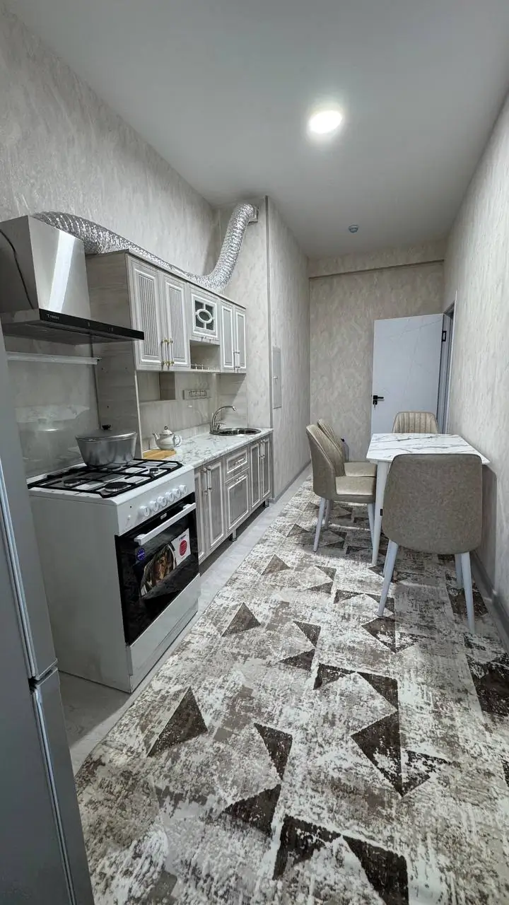 Ijaraga 3 xonali kvartira − 90 m²