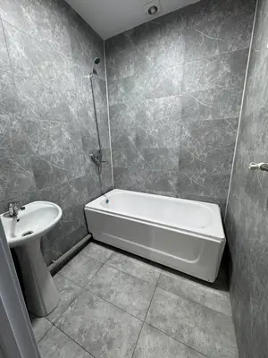 3-комнатная квартира − 90 м², 3/13 этаж