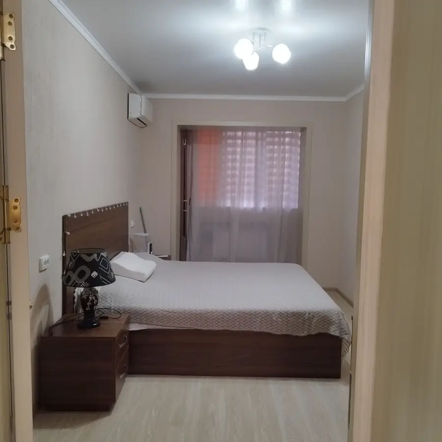 Продается 2-комнатная квартира − 61 м²