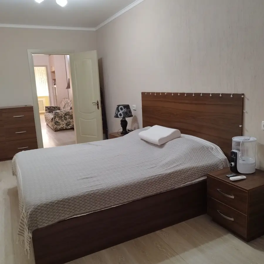 Продается 2-комнатная квартира − 61 м²