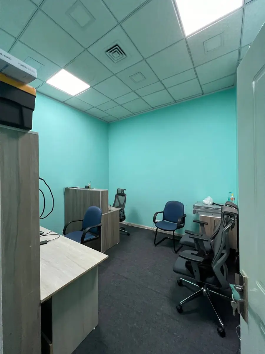 Ofis sotiladi − 296 m²