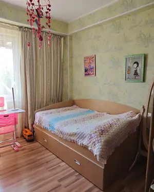 3-комнатная квартира − 77 м², 5/9 этаж