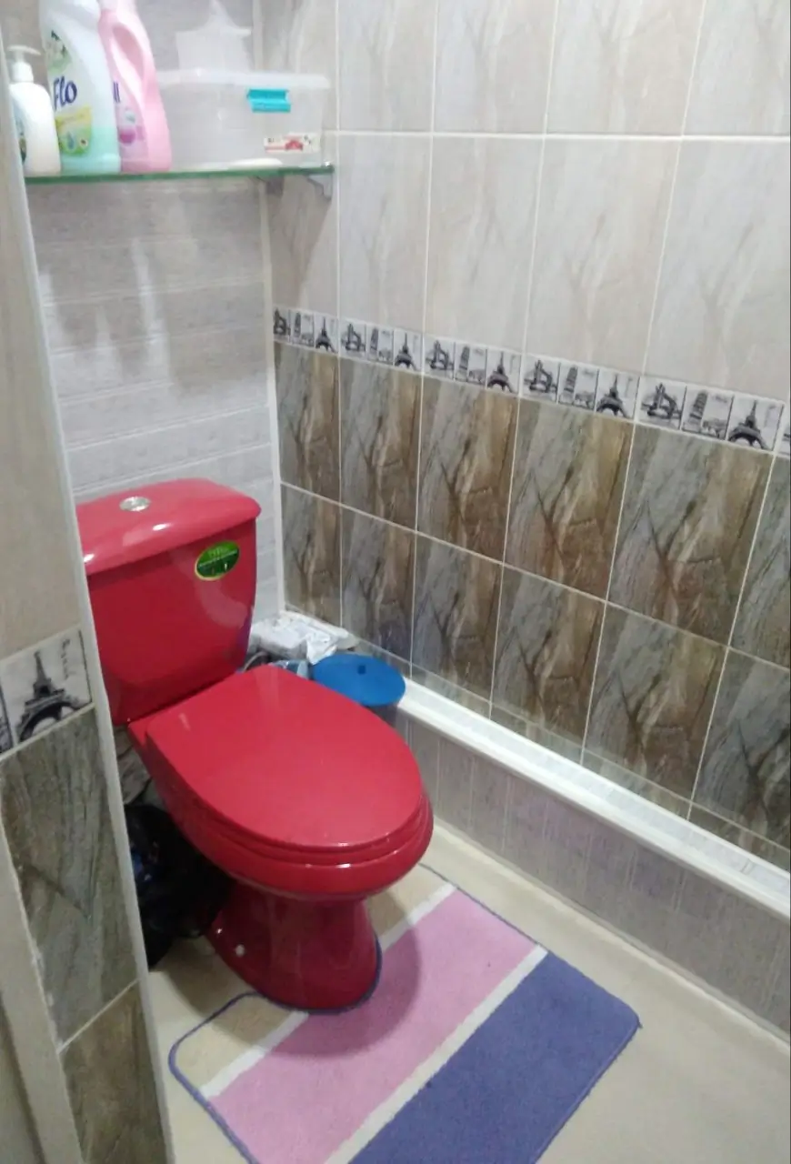 3 xonali kvartira sotiladi − 77 m²