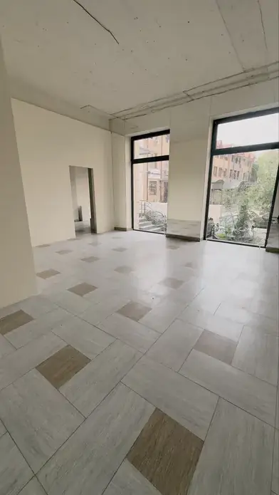 Ofis sotiladi − 207 m²