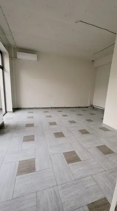 Ofis sotiladi − 207 m²