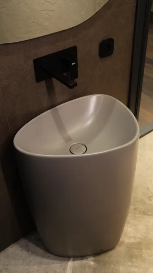 Ijaraga 2 xonali kvartira − 125 m²