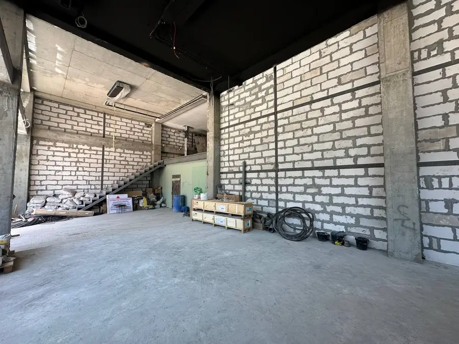 Obshepit − 250 m², 1/12 qavat