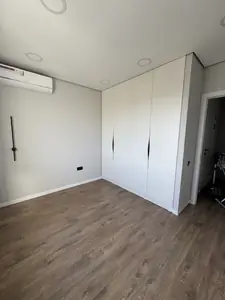 2-комнатная квартира − 60 м², 9/9 этаж
