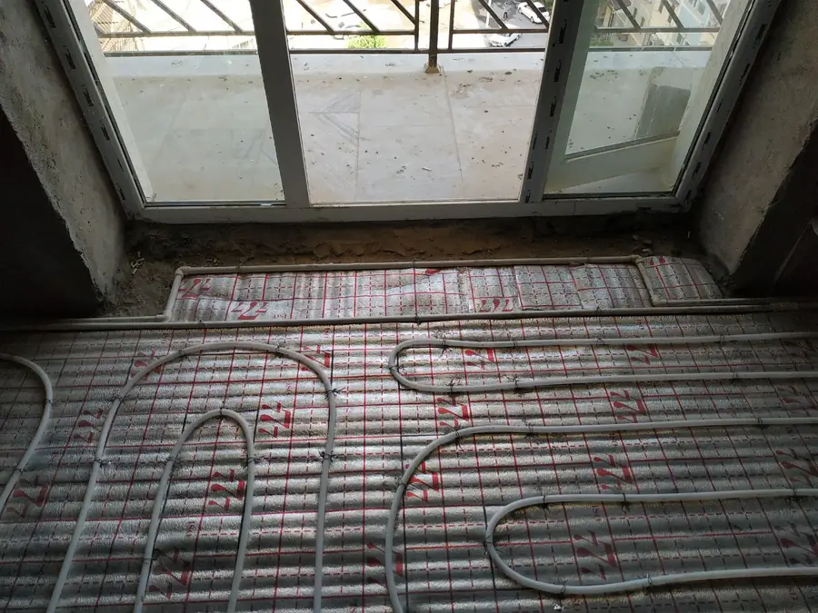 Более 5 xonali kvartira sotiladi − 434 m²