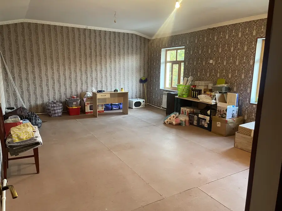 2 qavatli uy sotiladi − 136 m²