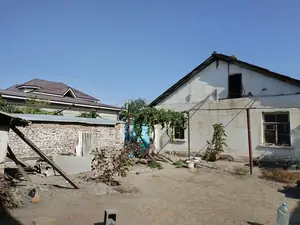 1-этажный дом − 102 м², 4.3 сот.