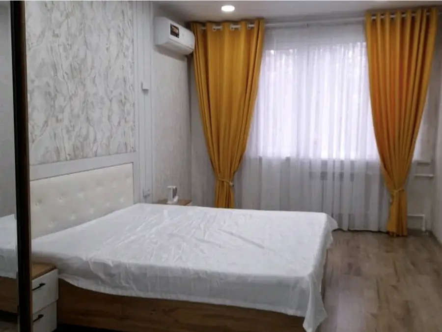 3-комнатная квартира − 65 м², 4/4 этаж