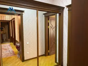 4-комнатная квартира − 183 м², 3/7 этаж