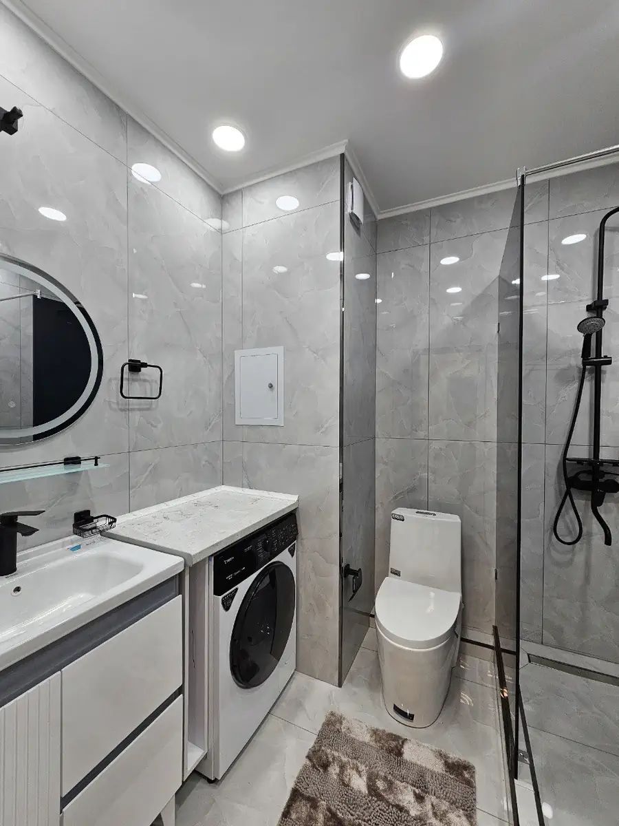 Продается 2-комнатная квартира − 52 м²