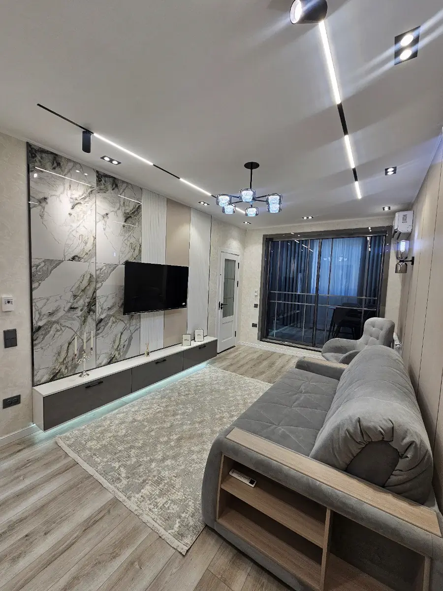3-комнатная квартира − 70 м², 2/4 этаж